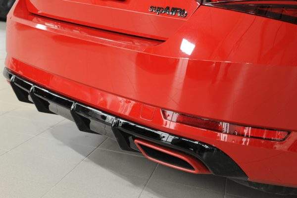 Rieger Heckeinsatz nur 2.0 TSI (200/206kW) – Bild 2