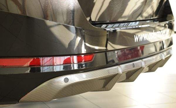 Rieger Heckeinsatz ohne Aussparung für Endrohrblenden – Bild 2