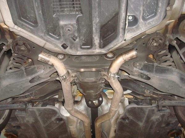 Mercedes C-Klasse 6 Zyl. - W204/S204 AMG-Paket + C63 Einsatz Endschalldämpfer rechts/links - 2x115x85 Typ 32 rechts/links – Bild 11