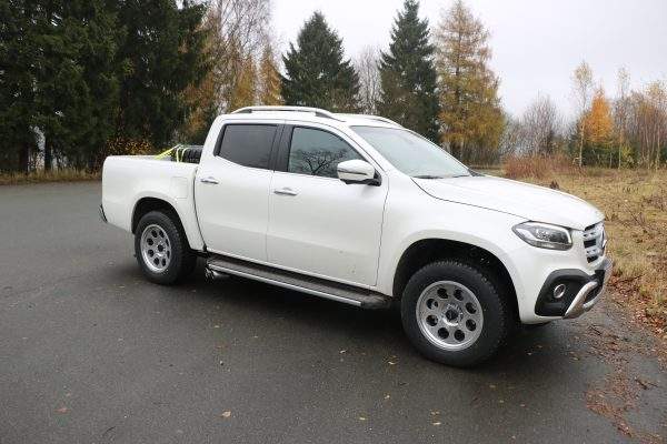 Mercedes X-Klasse 4matic Endrohrsystem Ausgang seitlich rechts und links am Fahrzeug - 2x90 Typ 16 rechts/links – Bild 5