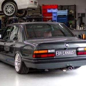 BMW E28 525e mit Katalysator Endschalldämpfer ab Kat - 2x63 Typ 12