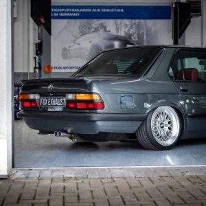 BMW E28 518i ohne Kat Endschalldämpfer - 2x63 Typ 12
