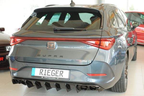 Rieger Heckeinsatz (für Fzg. mit AHK) ohne Endrohraussparung – Bild 3
