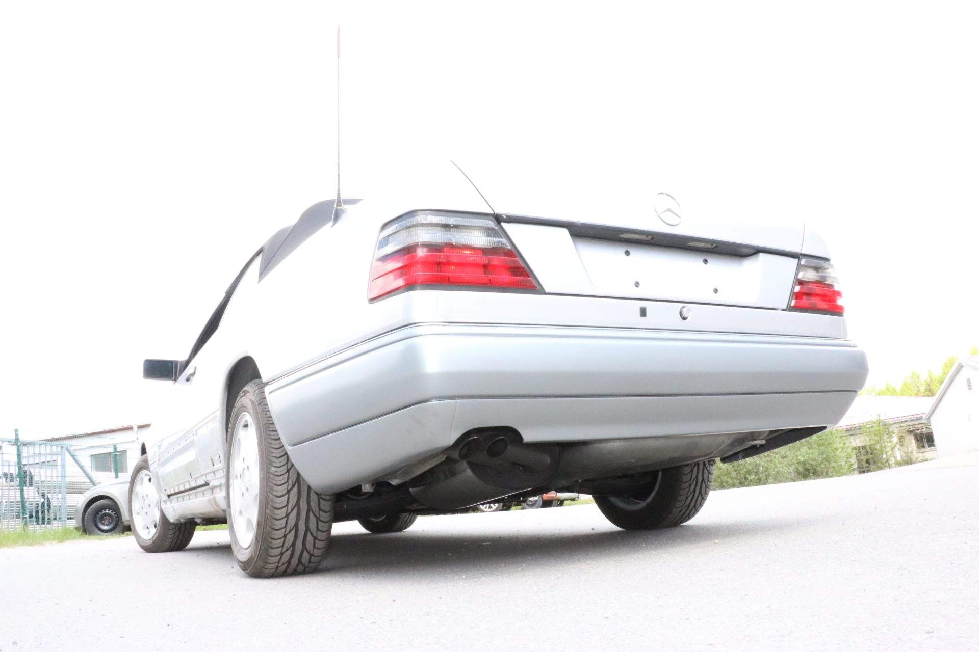 Mercedes E-Klasse W124 Cabrio Endschalldämpfer Ø70mm - 2x55 Typ 28 (Dieseloptik - von hinten nicht sichtbar) – Bild 2